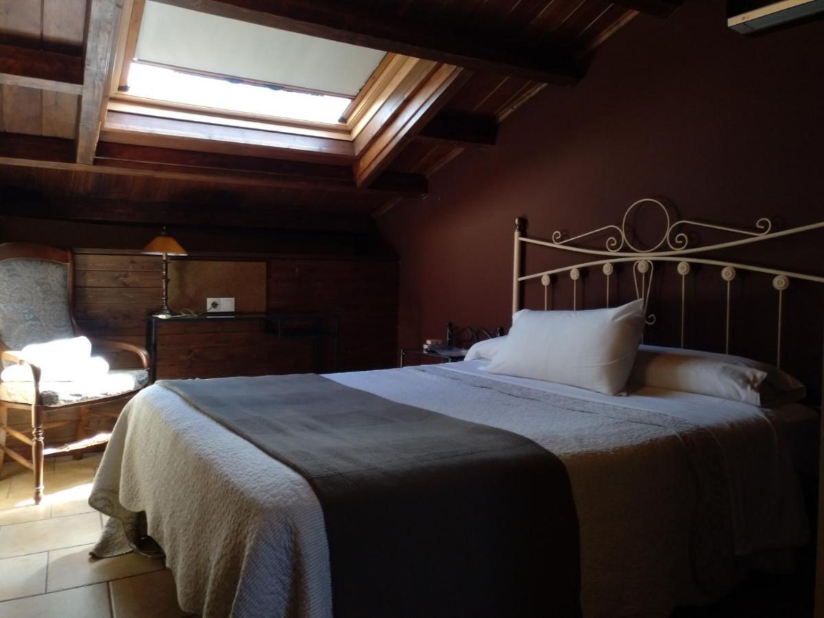 Hostal Medievo Hotel Monforte De Lemos Luaran gambar