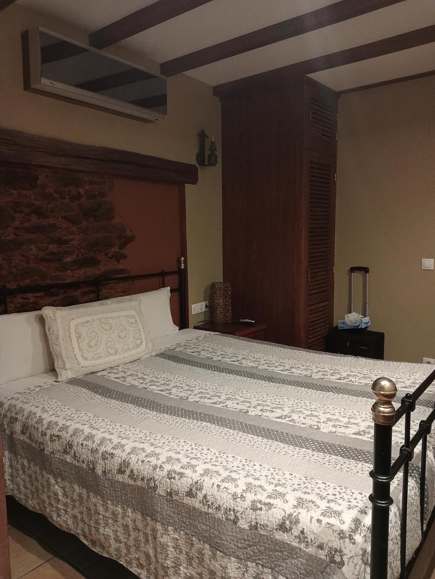 Hostal Medievo Hotel Monforte De Lemos Bilik gambar